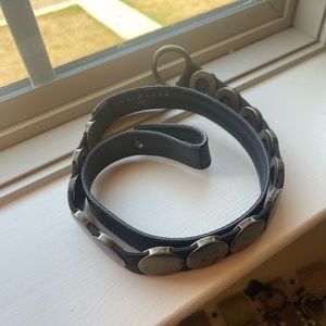 Suzi Roher Belt